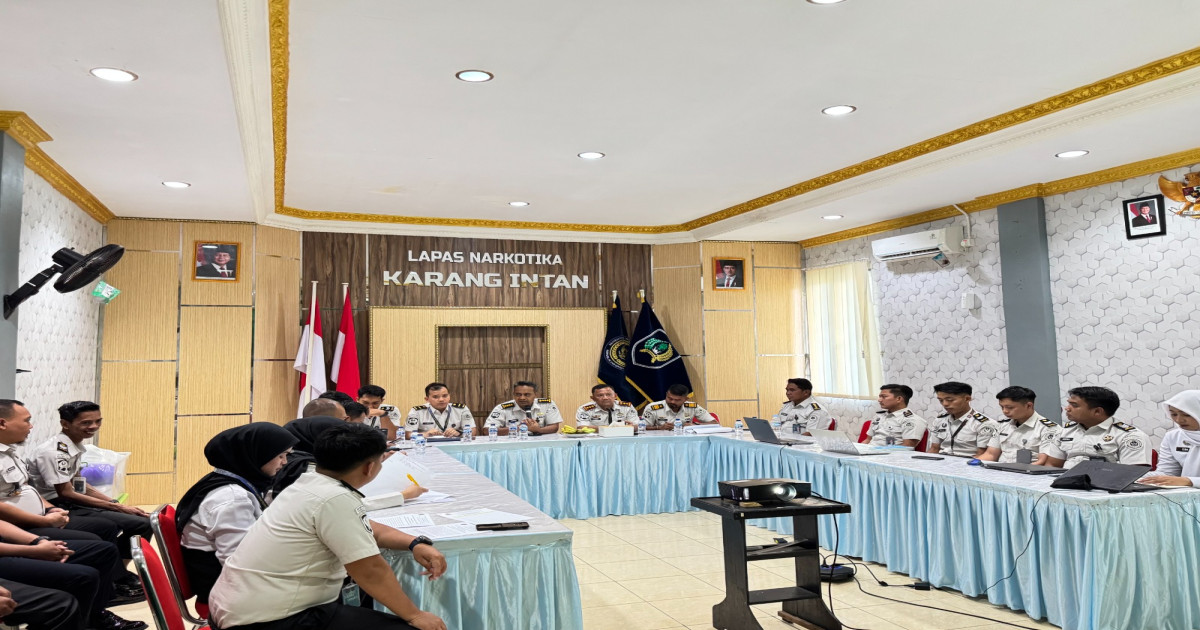 Monitoring Tim RB Kanwil Ditjenpas Kalsel, Lapas Narkotika Karang Intan Mantapkan Kesiapan WBBM