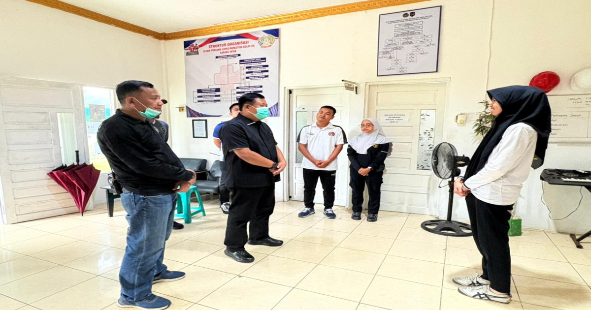 Kakanwil Ditjenpas Kalsel Tinjau Klinik Pratama Lapas Karang Intan, Pastikan Layanan Kesehatan Warga Binaan Optimal