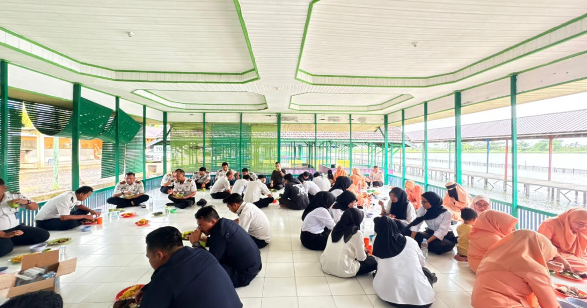 Kalapas Narkotika Karang Intan Bangun Semangat Kekeluargaan Lewat Ramah Tamah Bersama Jajaran