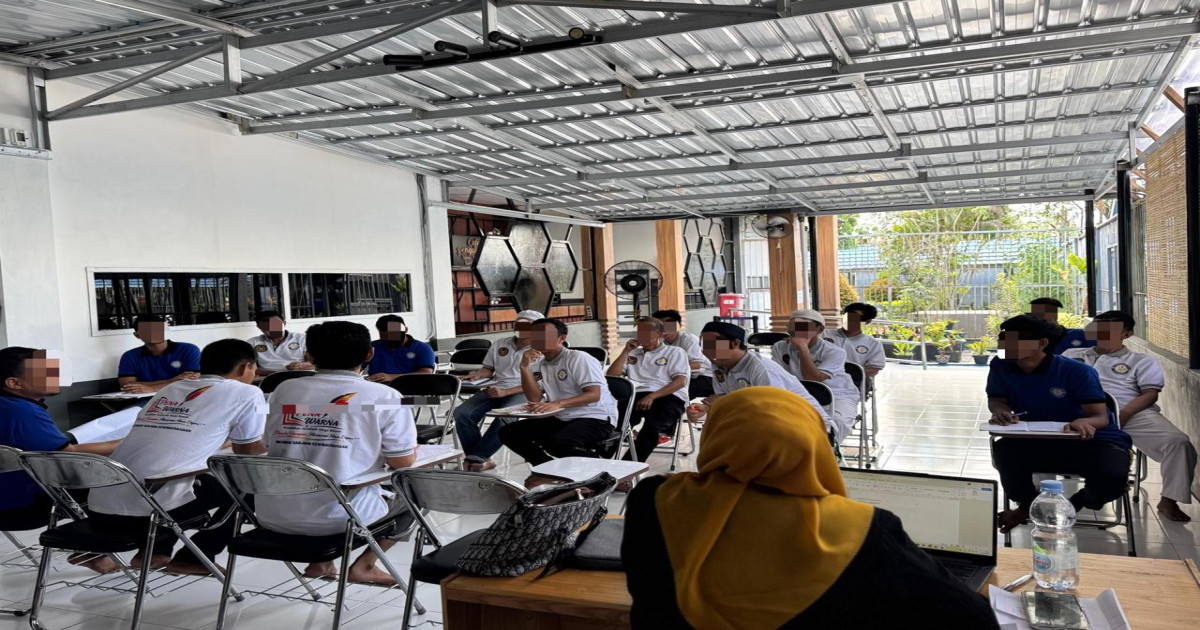 Perkuat Ilmu dan Iman, Warga Binaan Lapas Narkotika Karang Intan Ikuti Perkuliahan Pendidikan Agama Islam